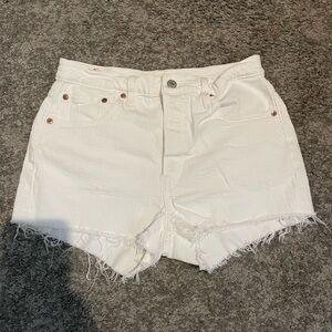 Levi’s cutoff shorts 501